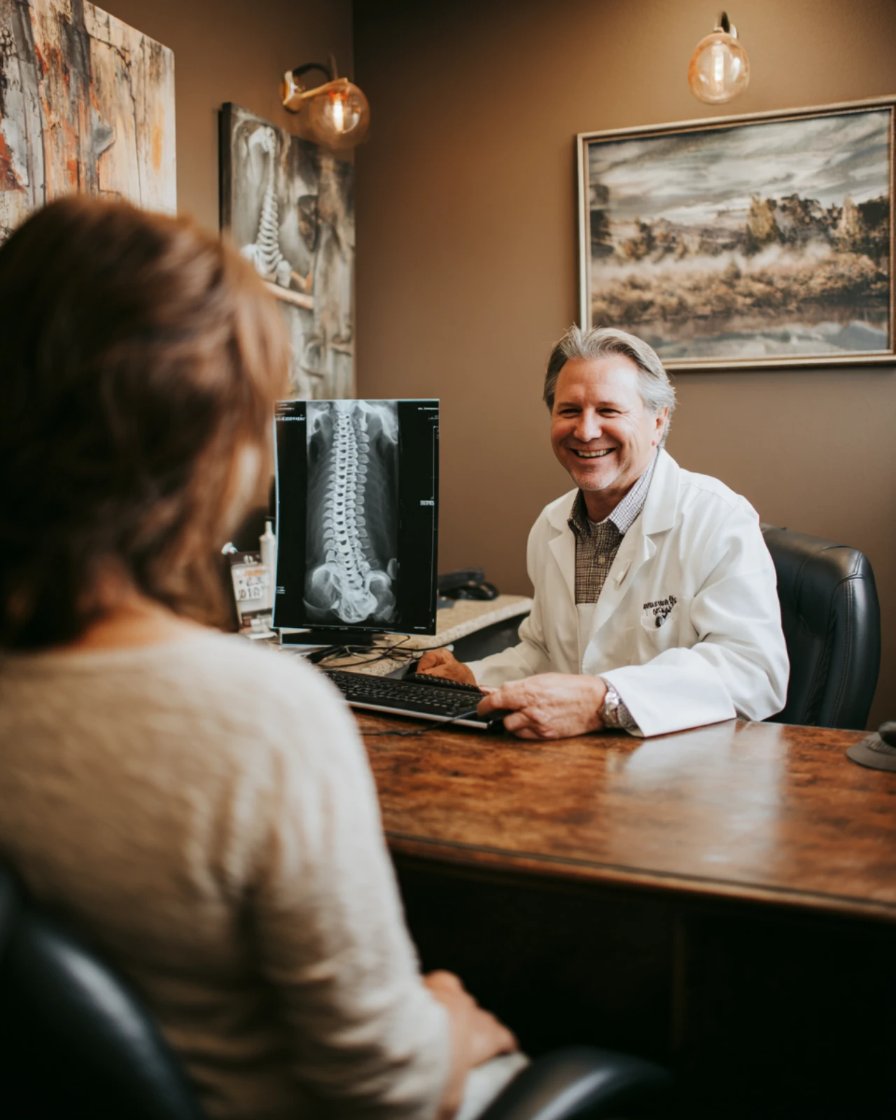 Image-guided epidural steroid injection — minimally invasive spine pain procedure at Los Angeles Orthopedic Surgery Specialists